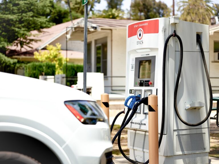 Electric vehicle charging startup EVCS is raising $20M | TechCrunch
