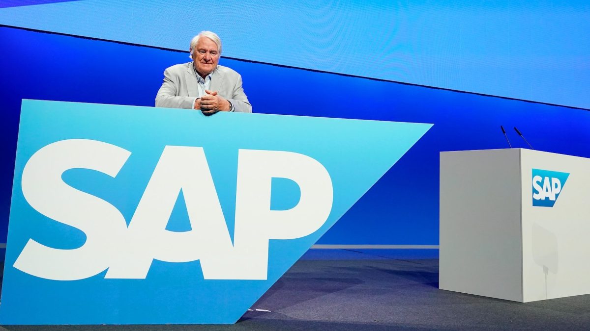 SAP, and Oracle, and IBM, oh my! 'Cloud and AI' drive legacy software firms to record valuations